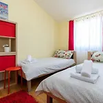 Mia & Iva For 6 2 People Near With Private Pool & Kids Playground - Pet Friendly