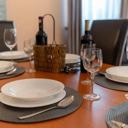 Vila Mia & Iva For 6 2 People Near With Private Pool & Kids Playground - Pet Friendly Porec