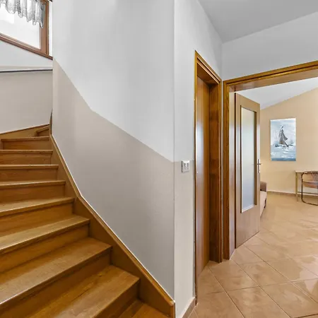 Villa Mia & Iva For 6 2 People Near With Private Pool & Kids Playground - Pet Friendly