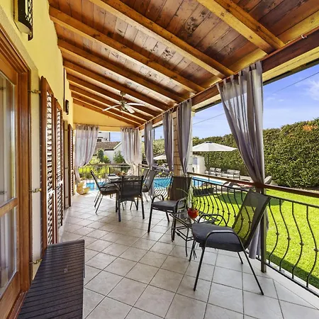 Mia & Iva For 6 2 People Near With Private Pool & Kids Playground - Pet Friendly * Porec