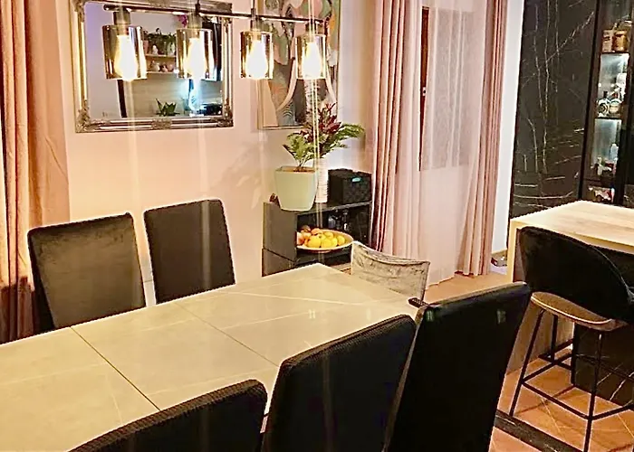 Villa Mia & Iva For 6 2 People Near With Private Pool & Kids Playground - Pet Friendly *