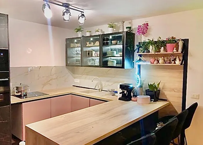 Villa Mia & Iva For 6 2 People Near With Private Pool & Kids Playground - Pet Friendly