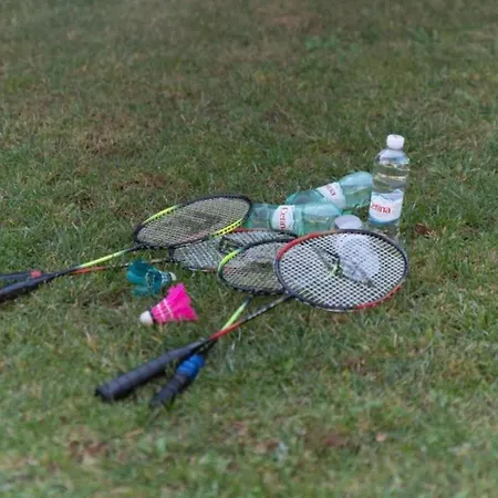 Mia & Iva For 6 2 People Near With Private Pool & Kids Playground - Pet Friendly