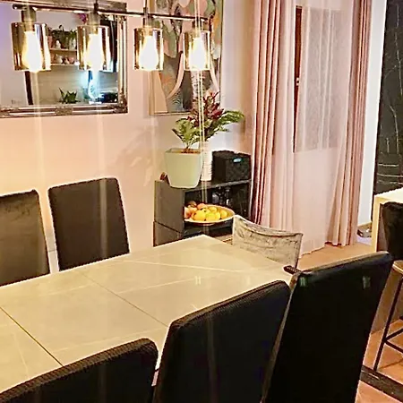 Villa Mia & Iva For 6 2 People Near With Private Pool & Kids Playground - Pet Friendly *